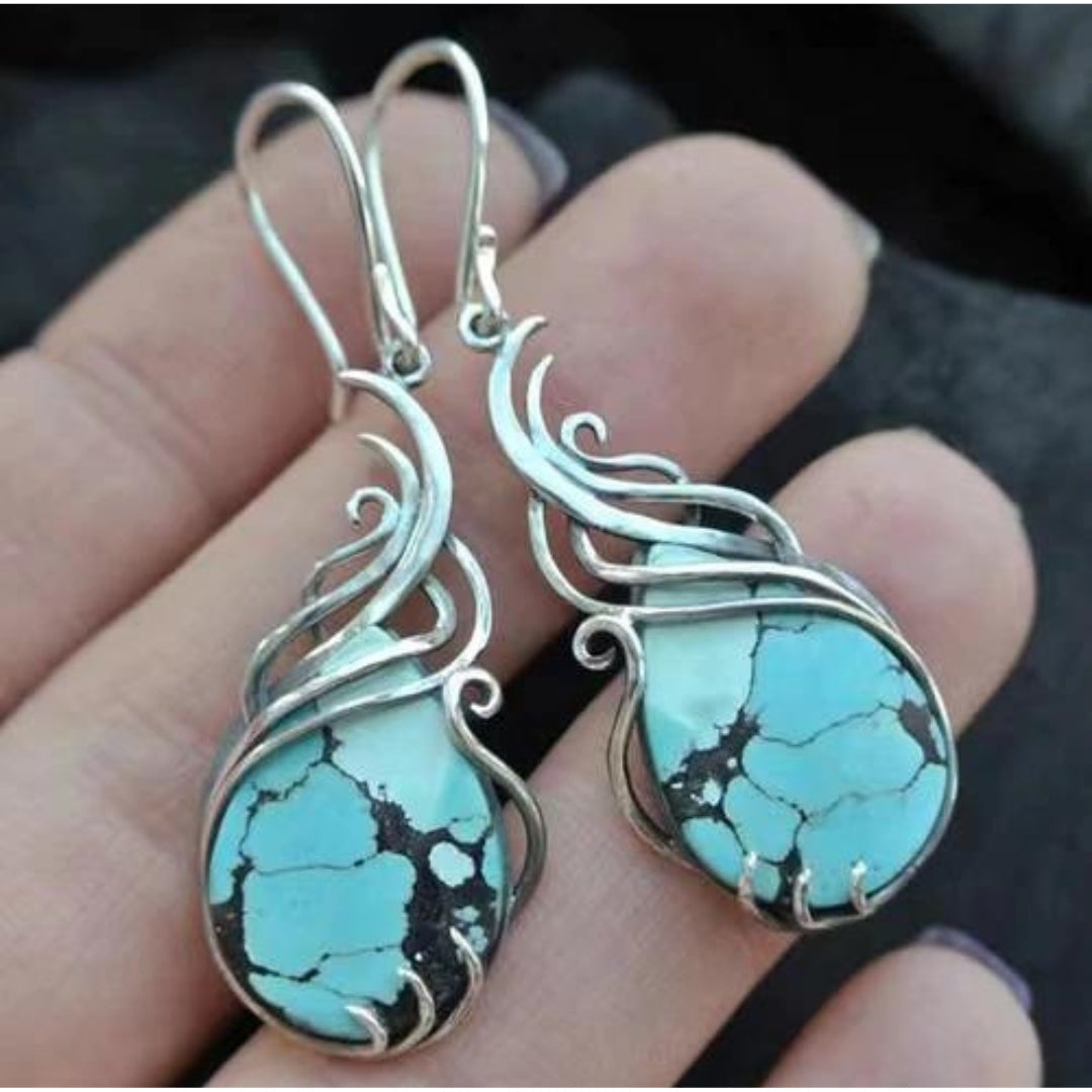 Brincos Boho deslumbrantes em prata com opalas vibrantes