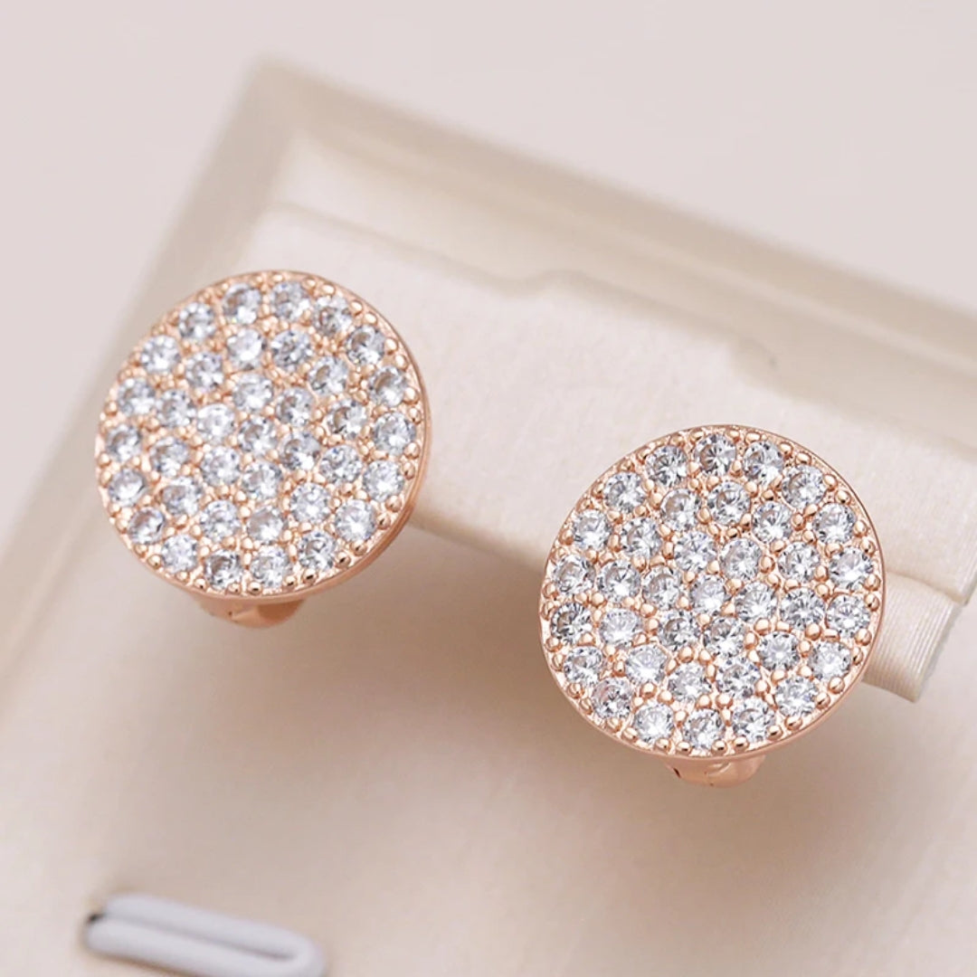 Fascinantes Brincos Dourados com Brilho Elegante