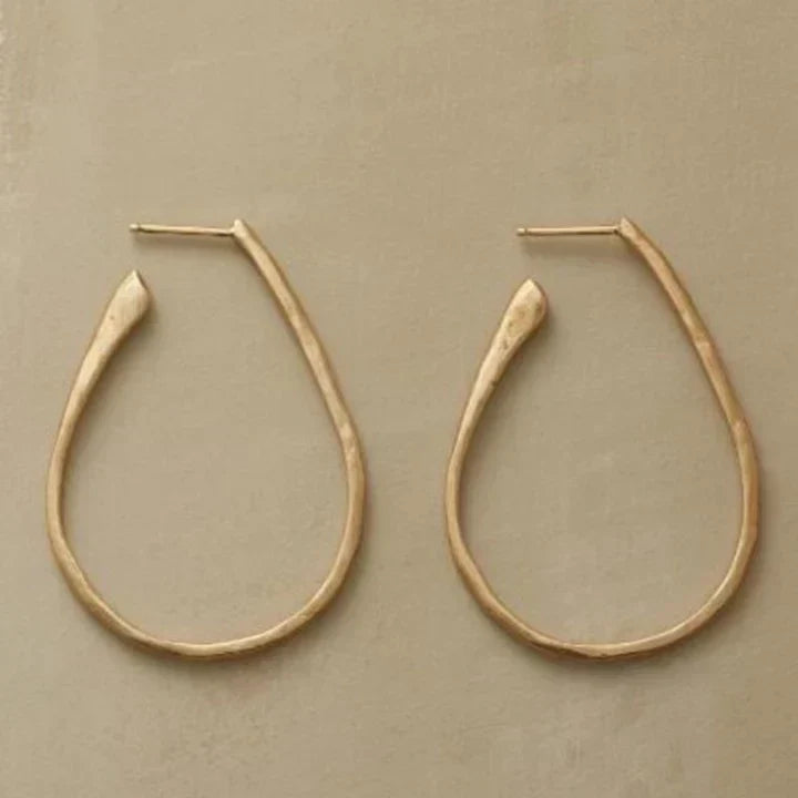 Creolen Elegantes Vintage Dourado para um Olhar Atemporal