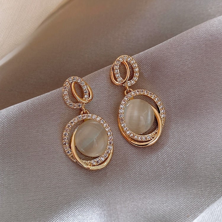 Elegância Charmosa: Brincos Franceses para Todas as Ocasiões