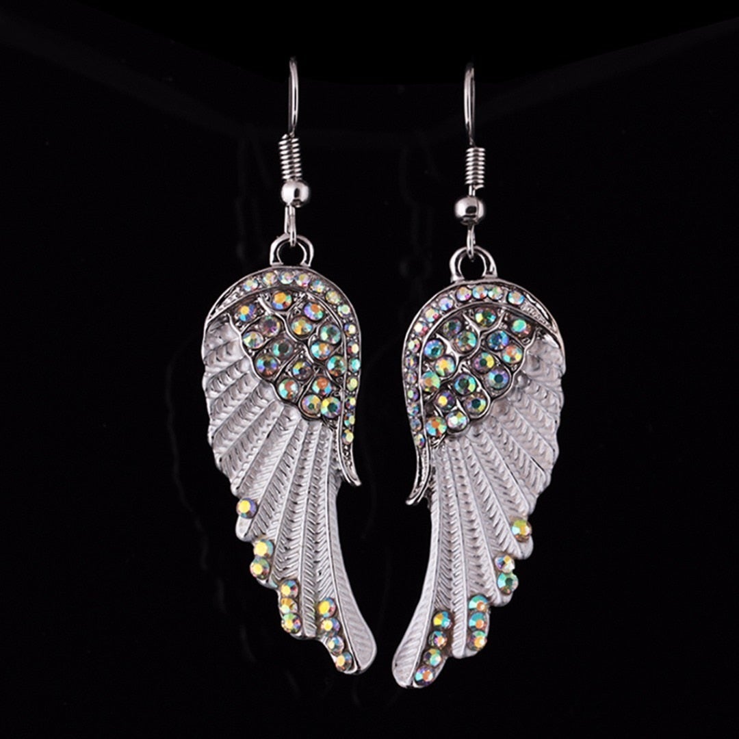 Brincos de anjo de cristal cintilante para um visual celestial