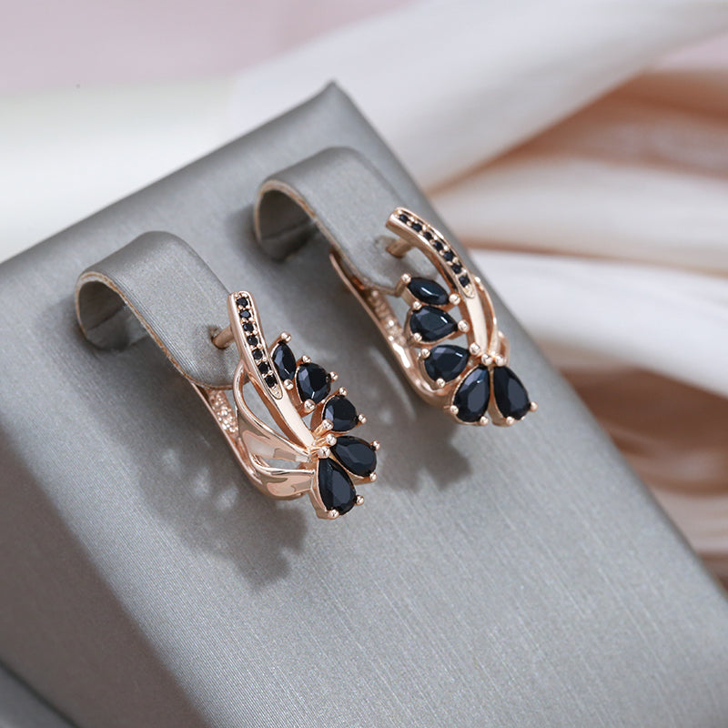 Brincos Elegantes com deslumbrante cristal negro