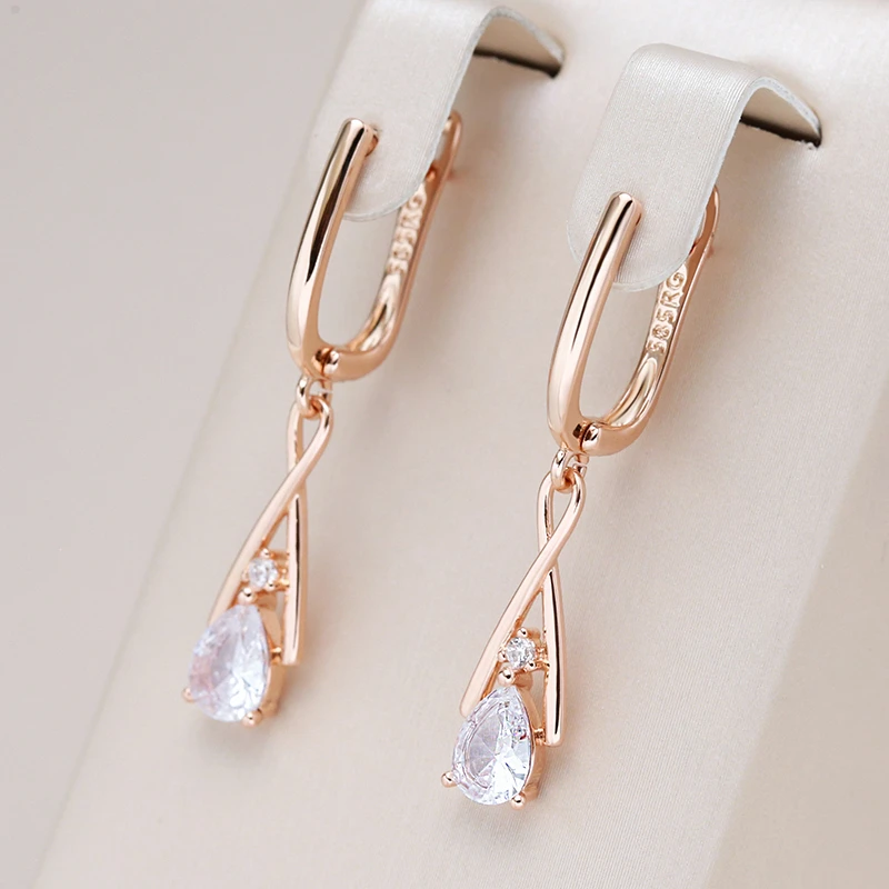 Pendentes de Cristal Elegantes para um Visual Fascinante