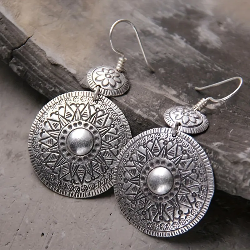 Brincos de Prata Mandala Vintage Elegantes para um Estilo Atemporal