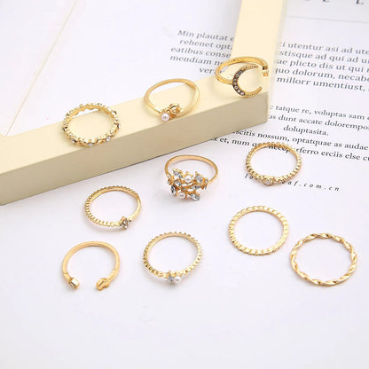 Conjunto de 10 anéis bôhemios elegantes em tom prateado e dourado