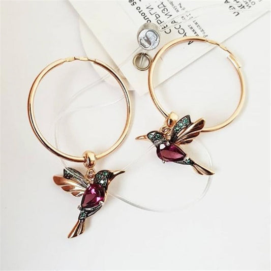 Brincos de beija-flor elegantes com incrustação de zircônia radiante