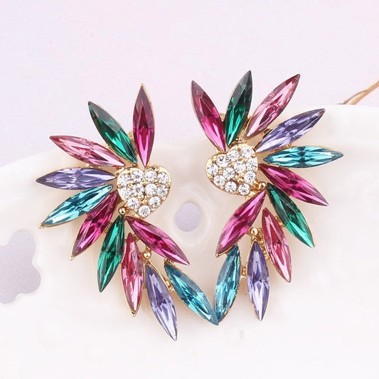 Brincos Herzflügel com Zircônia – Elegância Brilhante para Qualquer Ocasião