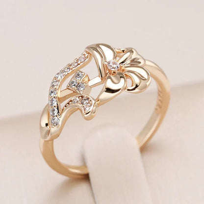 Anel elegante com dourado radiante e sedutor