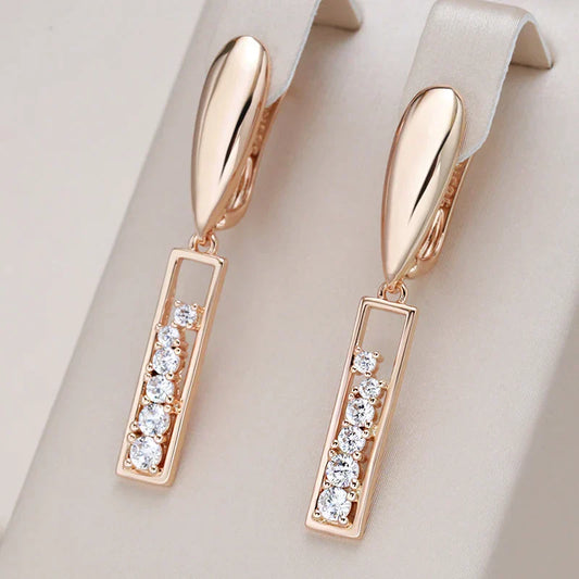 Brincos retangulares elegantes com design de joias em zircônia brilhante