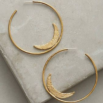 Brincos de lua vintage elegantes com aparência de ouro sofisticado