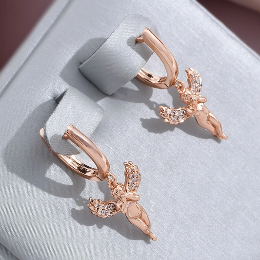 Brilhantes e fascinantes brincos de anjo para uma aparência elegante