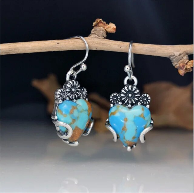 Fascinantes brincos em forma de coração vintage em azul vibrante