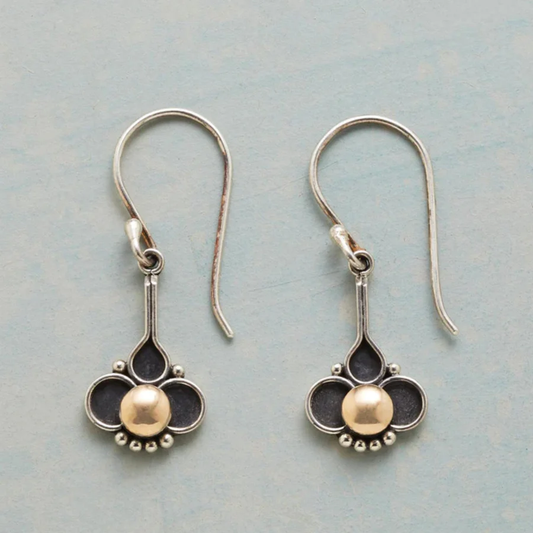 Brincos de pérola vintage fascinantes em design elegante