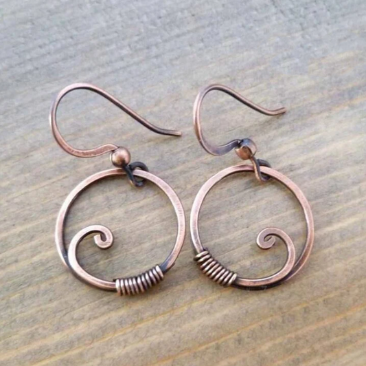 Brincos Ocos de Bronze Vintage Elegantes