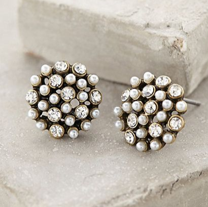 Brincos de Pérola Redondos Vintage Elegantes com Brilho Radiante
